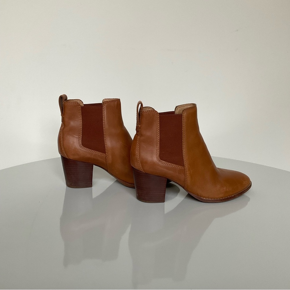 Madewell Regan Bootie Leather English Saddle. Size 7.5 - Picture 5 of 10